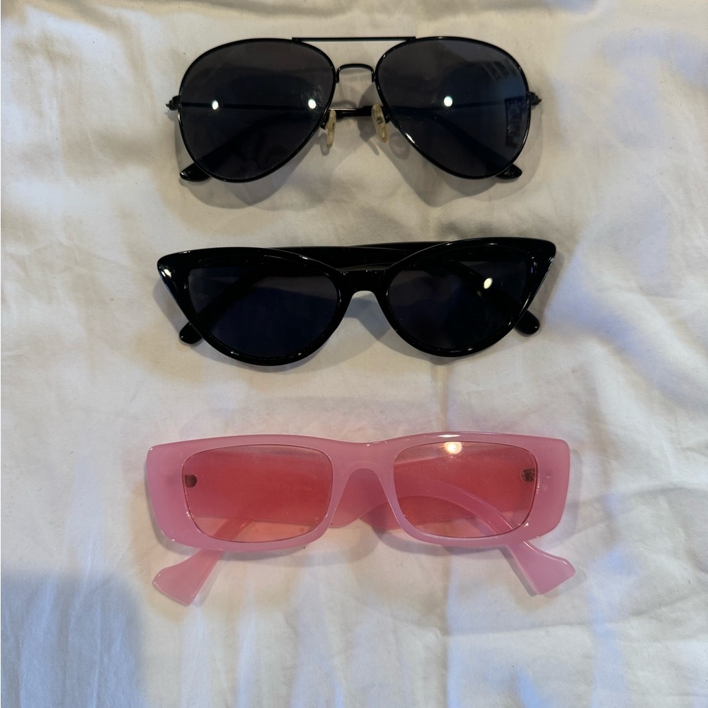 Sunglasses Trio - Black and Pink